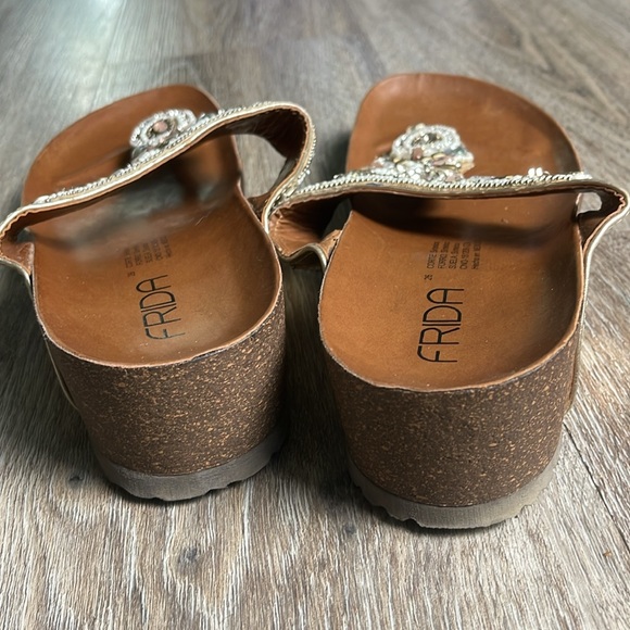 Frida Sparkly Sandals Size 8 - Picture 11 of 11